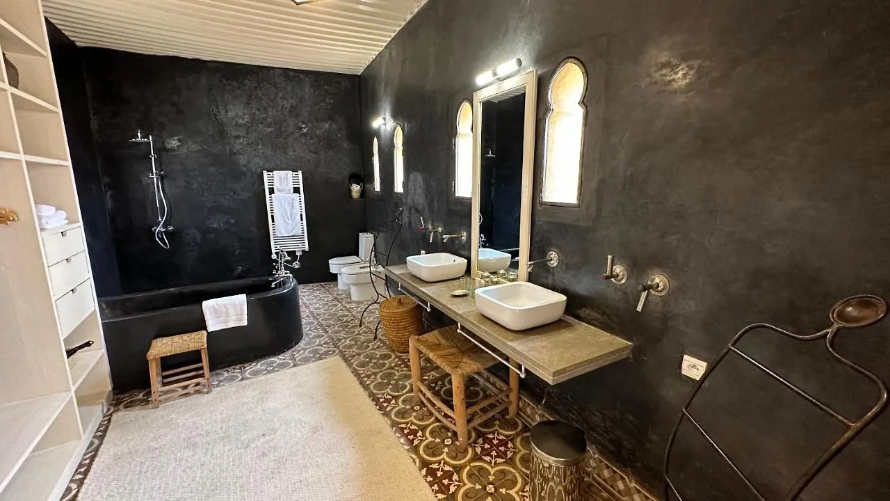 Hotel Riad Laaroussa Fez